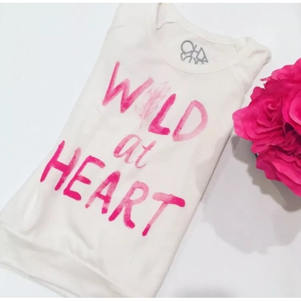 NWT CHASER WILD AT HEART SWEATSHIRT SWEATER